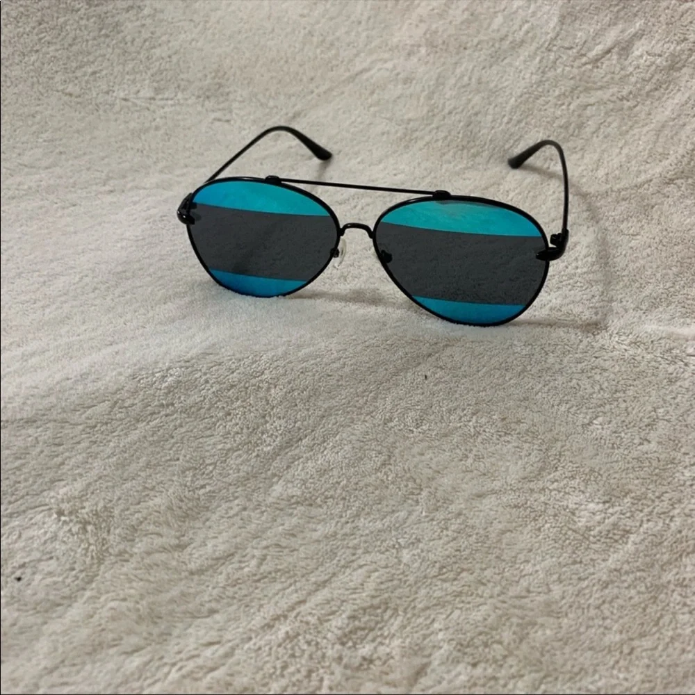 Aqs unisex Aviator sunglasses  brand new